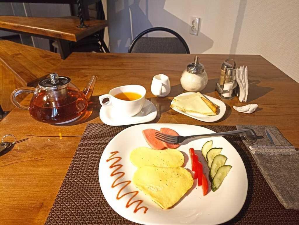 Sequoia Boutique Hotel Тараз Экстерьер фото
